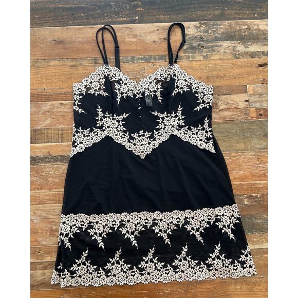 Wacoal Black & Champagne Lace Slip Dress – XL – Floral Mesh Lingerie - Picture 2 of 5